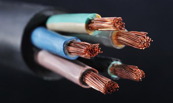 【珠江電纜】兩根2.5平方電線擰在一起等于5平方電線嗎？